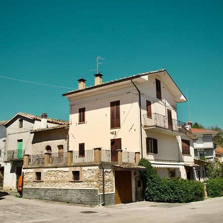 La Casa Di Cristina Bed & Breakfast Commino Exterior photo